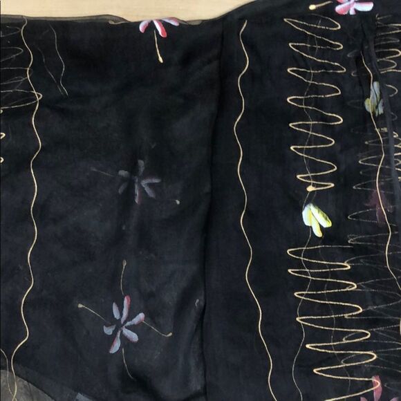 Hawaiian wrap or Shaw or sheer get creative! ☺️ - Picture 1 of 4